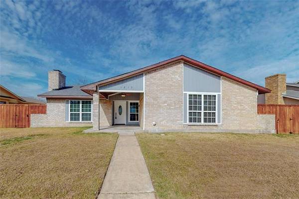 1813 Cripple Creek Drive, Garland, TX 75041