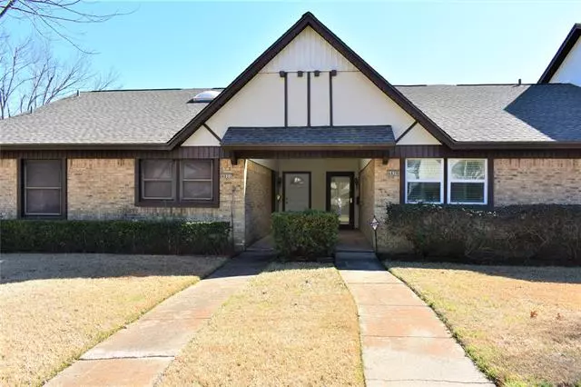 4829 Rollingwood Court, Garland, TX 75043