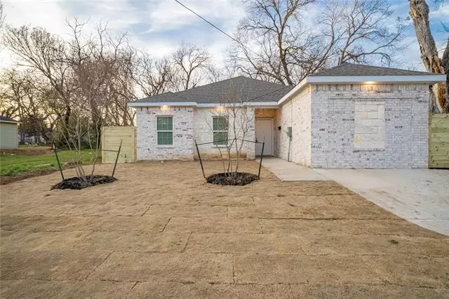 3239 Pine Street, Dallas, TX 75215