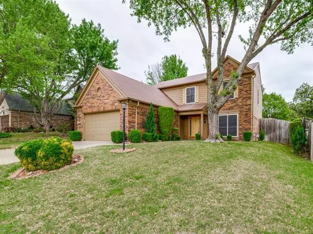 5407 Signal Peak Drive, Arlington, TX 76017