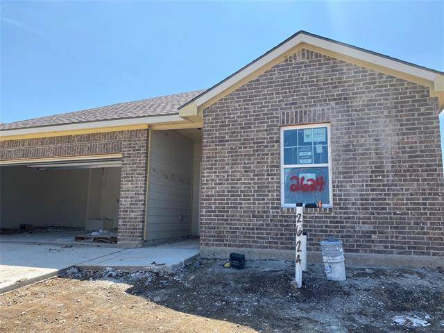 2624 Beech Creek Road, Glenn Heights, TX 75154