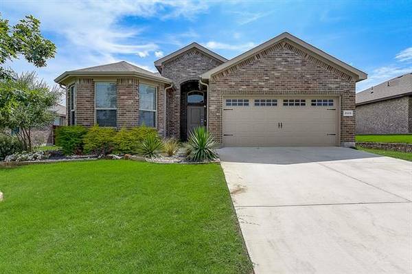 2609 Sunburst Drive, Glenn Heights, TX 75154