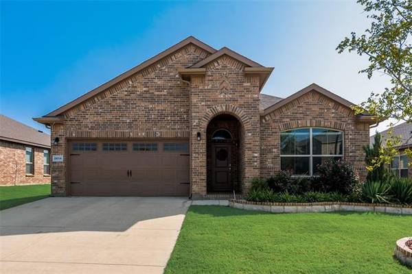 2614 Lavender Lane, Glenn Heights, TX 75154