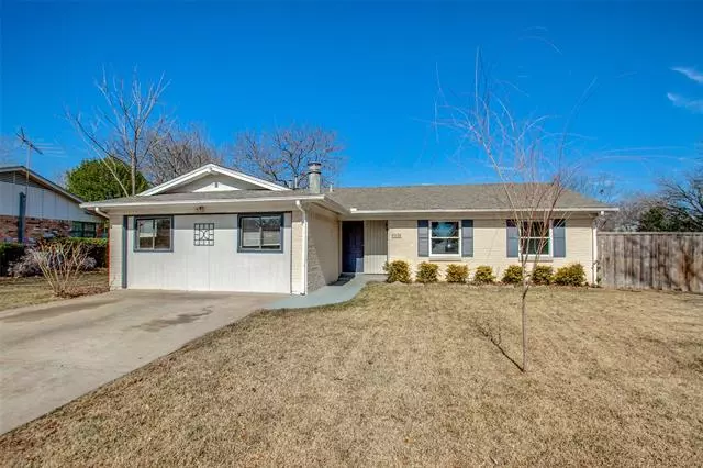 4934 Pinehurst Drive, Garland, TX 75043