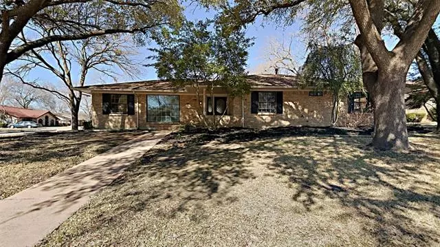 Desoto, TX 75115,307 Ray Avenue