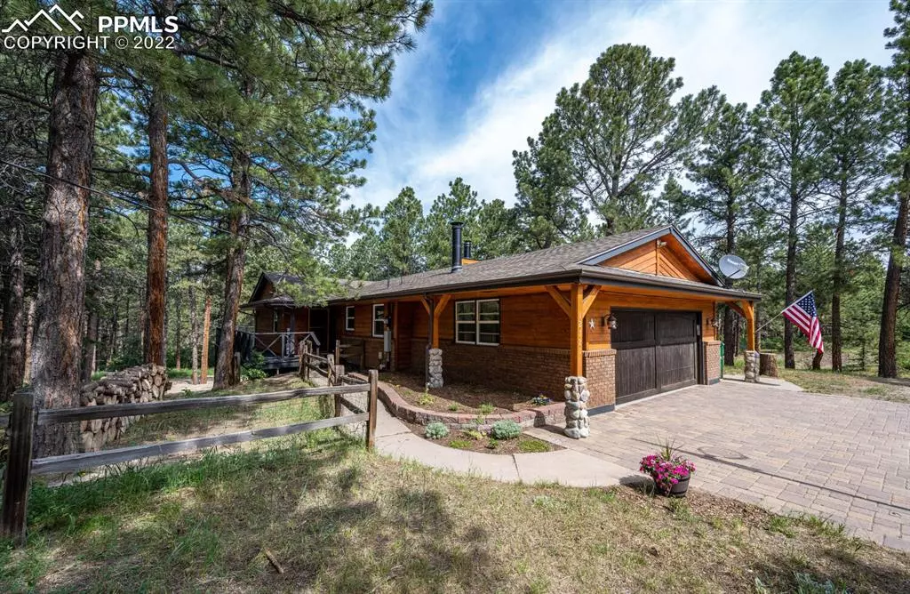 Larkspur, CO 80118,12721 Greenland Acres RD