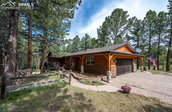 12721 Greenland Acres RD, Larkspur, CO 80118