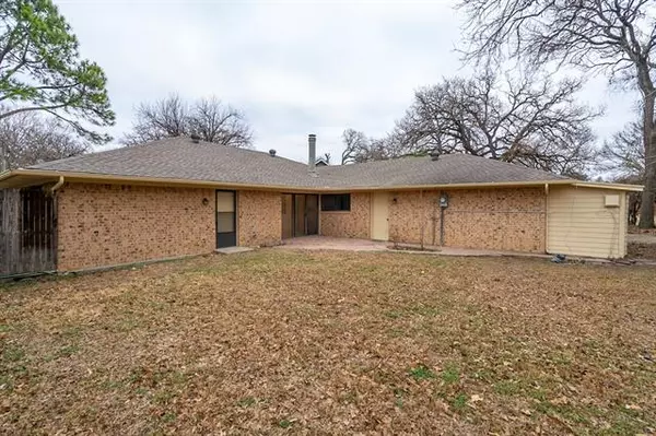 Irving, TX 75060,1307 Quanah Street