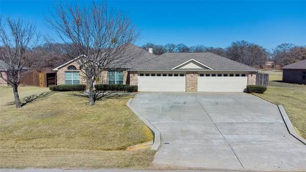 112 Faircrest Drive, Krugerville, TX 76227