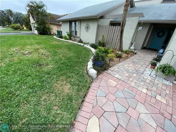 Lauderhill, FL 33351,8300 NW 51st Ct