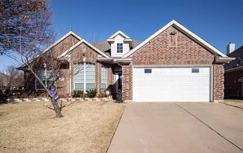 8119 La Frontera Trail, Arlington, TX 76002