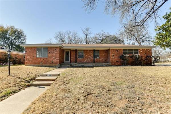 129 Arcadia Street, Hurst, TX 76053