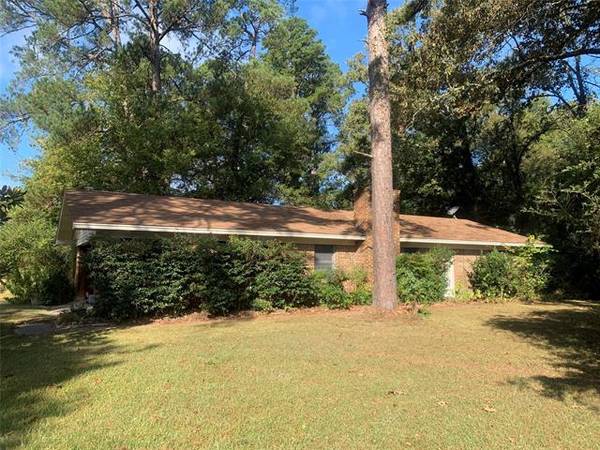 10140 Lariat Lane, Shreveport, LA 71106