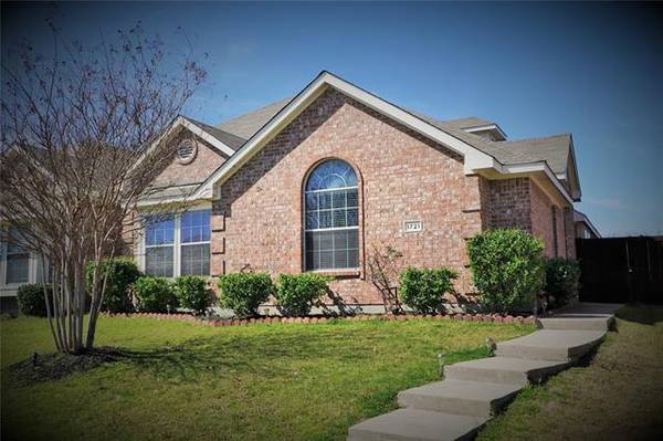 1721 Preston On The Lake Boulevard, Little Elm, TX 75068