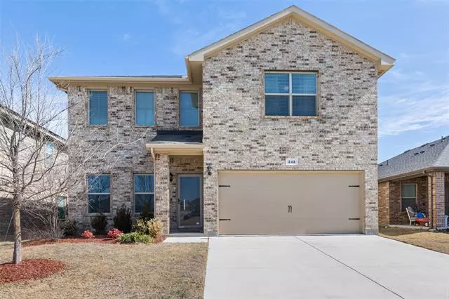 248 Crowfoot Drive, Fort Worth, TX 76131