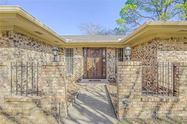 Arlington, TX 76012,2203 Vail Court