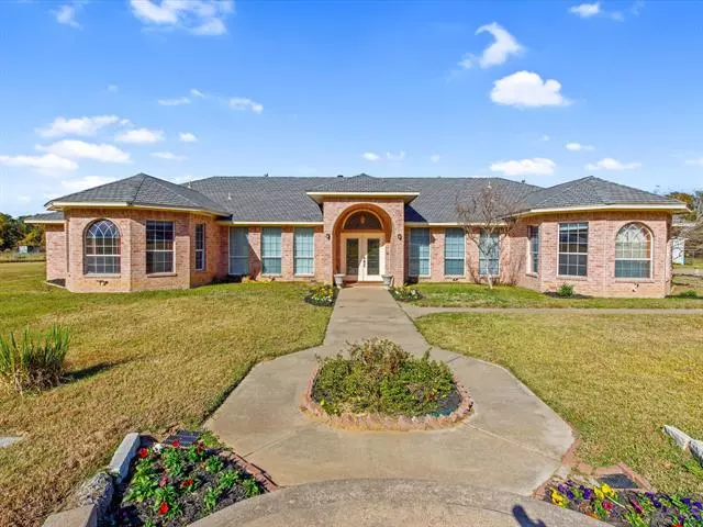 4741 Oak Grove Rendon Road, Burleson, TX 76028