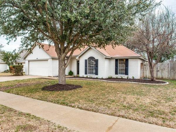 7100 Windhaven Road, North Richland Hills, TX 76182