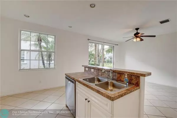 Delray Beach, FL 33445,61 Legacy Ct  #61