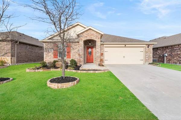 804 Meadow Wood Lane, Princeton, TX 75407