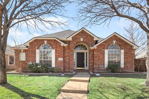 6513 Maple Drive, The Colony, TX 75056