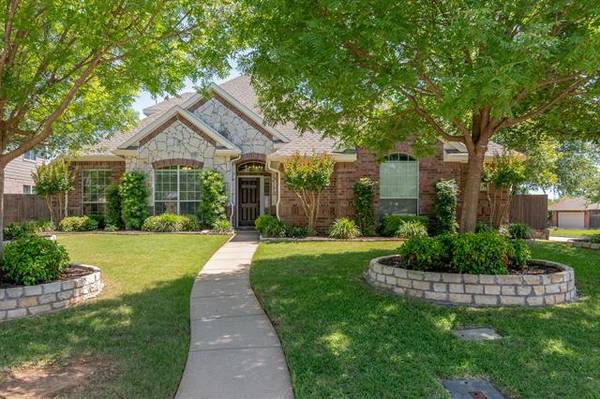 245 Blossom Lane, Hurst, TX 76053