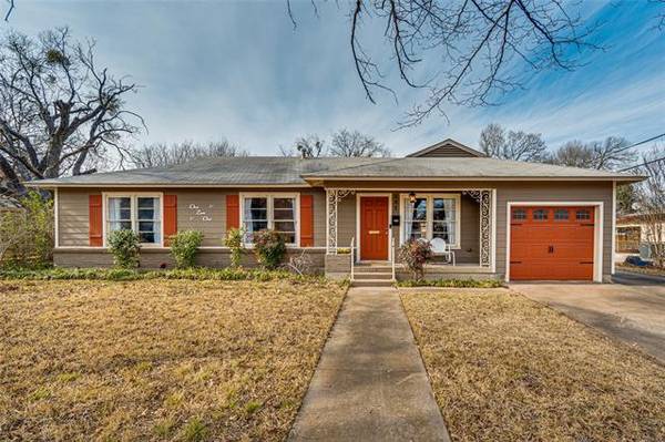 101 Wilmington Avenue, Waxahachie, TX 75165