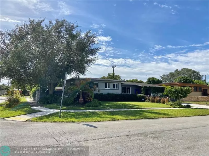 North Miami Beach, FL 33162,1090 NE 160th St