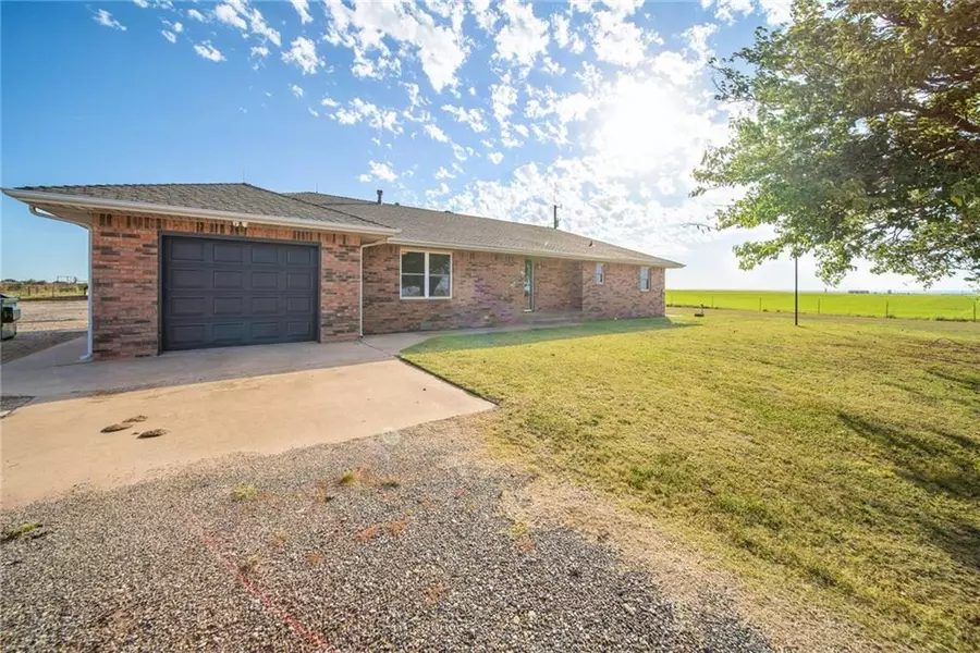 4425 248th Street, Okarche, OK 73762