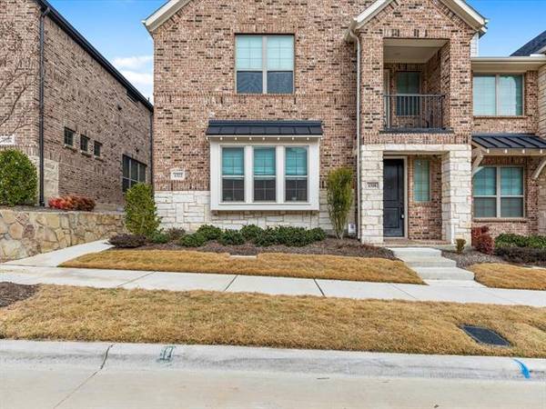 1322 Casselberry Drive, Flower Mound, TX 75028