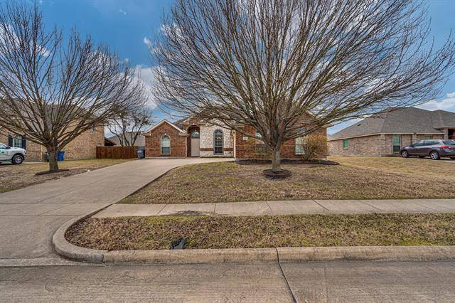 220 Troy Lane, Red Oak, TX 75154