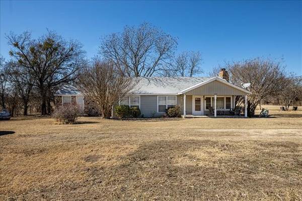 414 Private Road 988, Dublin, TX 76446