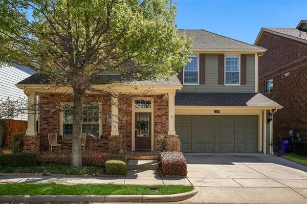 2210 Grizzly Run Lane, Euless, TX 76039