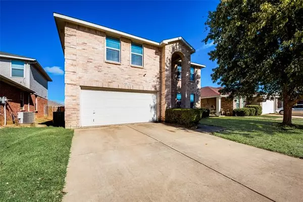 Fort Worth, TX 76123,3876 Country Lane