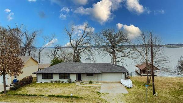 22501 Pine Street, Frankston, TX 75763