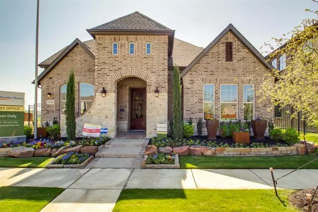 1338 Viridian Park Lane, Arlington, TX 76005