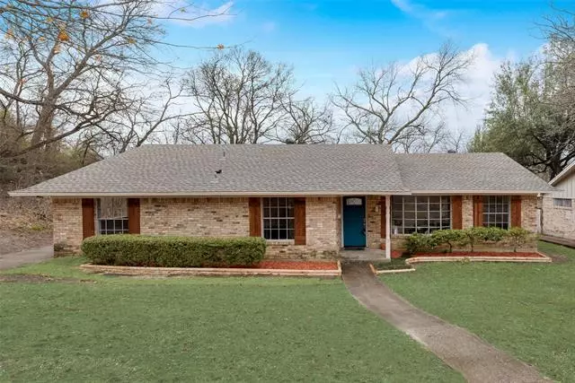 2446 Matland Drive, Dallas, TX 75237