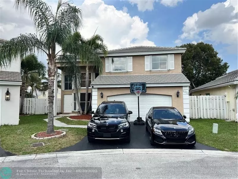 5222 NW 53rd Cir, Coconut Creek, FL 33073