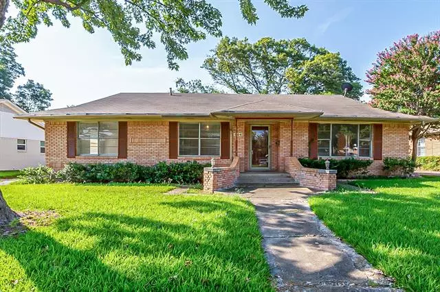 806 Branch Drive, Garland, TX 75041