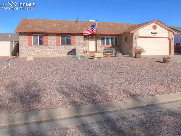 2865 Spartan DR, Canon City, CO 81212