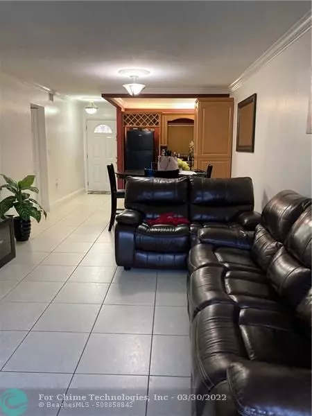 Hialeah, FL 33016,6283 W 24th Ave  #102-2