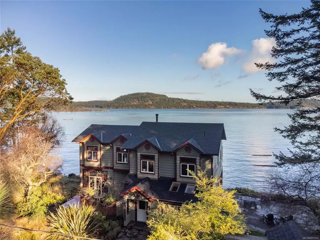 Pender Island, BC V0N 2M1,5402 Wilson Rd