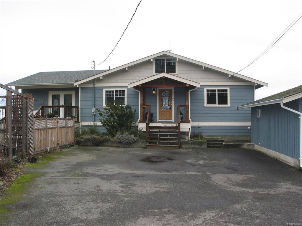 Chemainus, BC V0R 1K2,10123 Victoria Rd