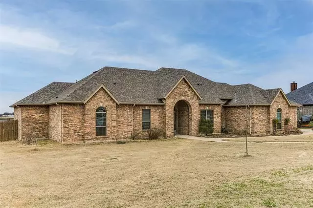 138 Davenport Lane, Waxahachie, TX 75165