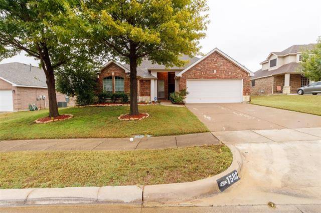 1502 Parkside Drive, Mansfield, TX 76063