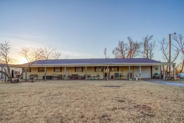 13622 N 2860 Road, Dover, OK 73734