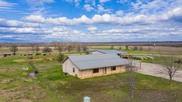 12194 Gholson Road, Gholson, TX 76705