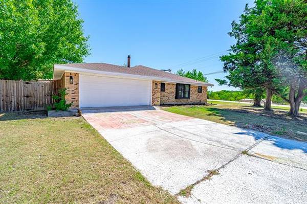 101 Old Brandon Road #A, Hillsboro, TX 76645