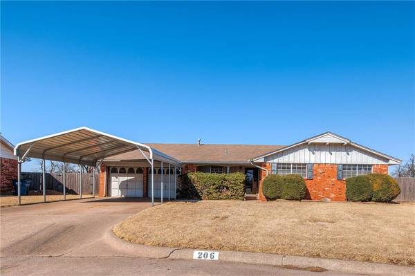 206 SW 24th Street, El Reno, OK 73036