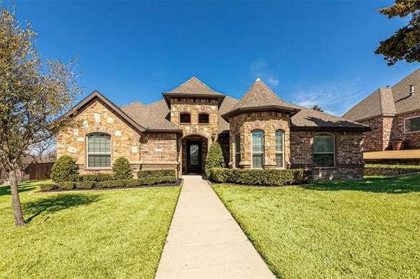 1619 Carriage Creek Drive, Desoto, TX 75115